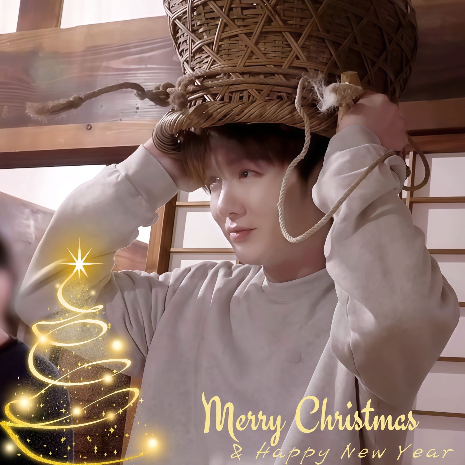 Recent activity shot of Lee Changsub (BTOB)