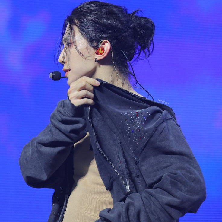 Behind-the-scenes cut of ATEEZ