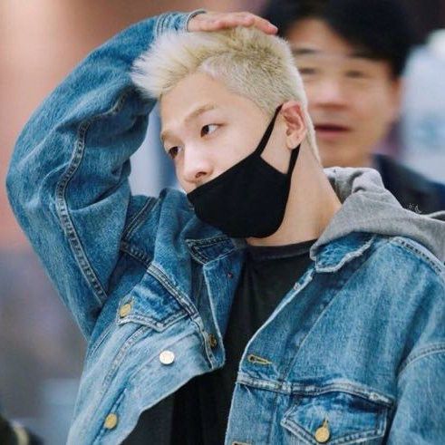 Behind-the-scenes cut of Taeyang (BIGBANG)