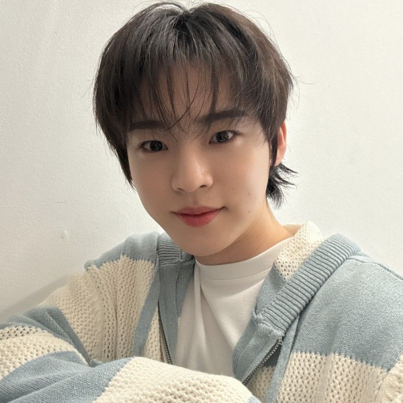 A moment captured by Hyojin (ONF)'s fan