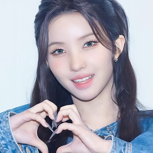 Latest photo of Soyeon (i-dle)