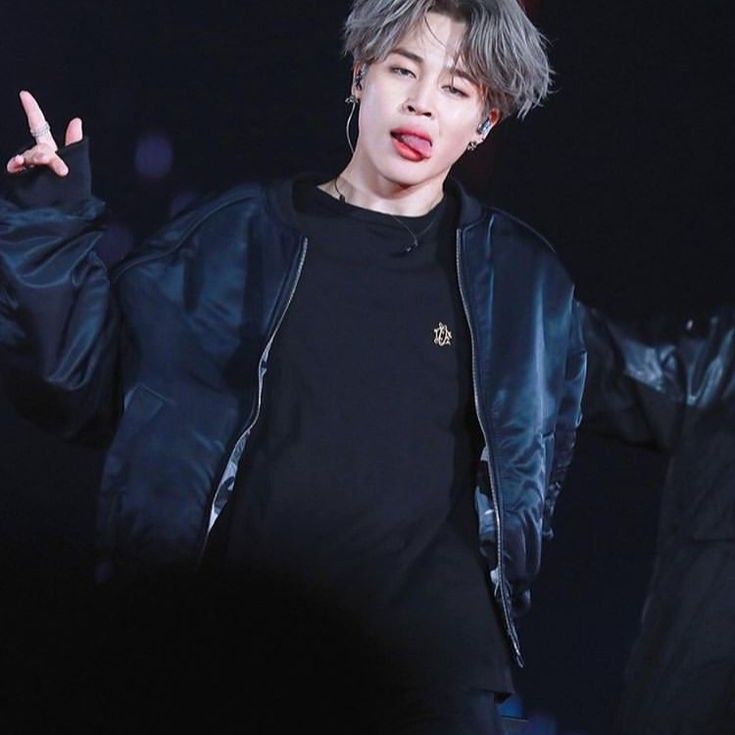 智旻 (防弹少年团)粉丝拍下的瞬间