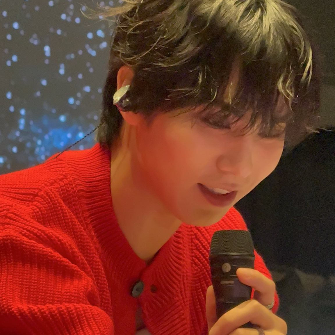 A moment captured by Rocky's fan