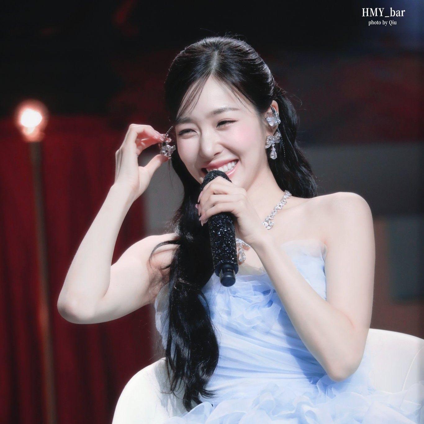 A moment captured by Tiffany Young (Girls' Generation)'s fan