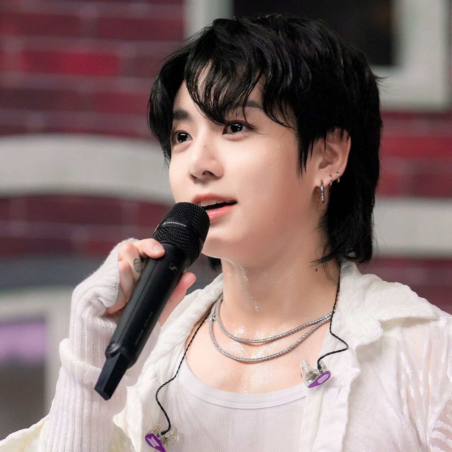 Momen yang diabadikan oleh penggemar Jungkook (BTS)