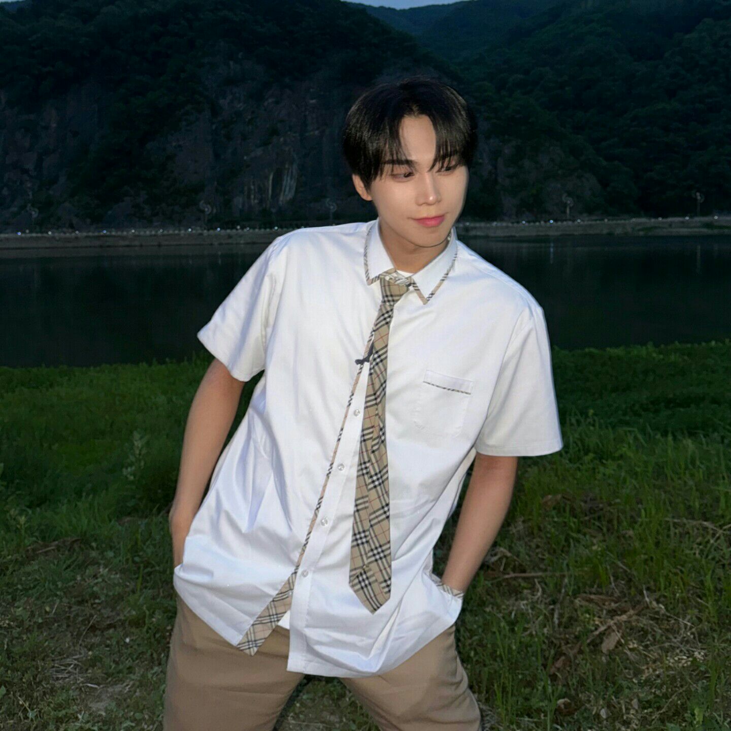 Behind-the-scenes cut of Junseo (BAE173)