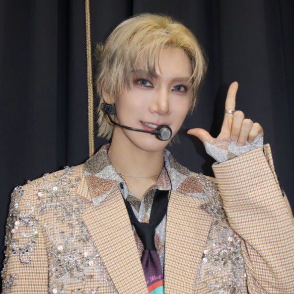 Recent activity shot of TEN (WayV)