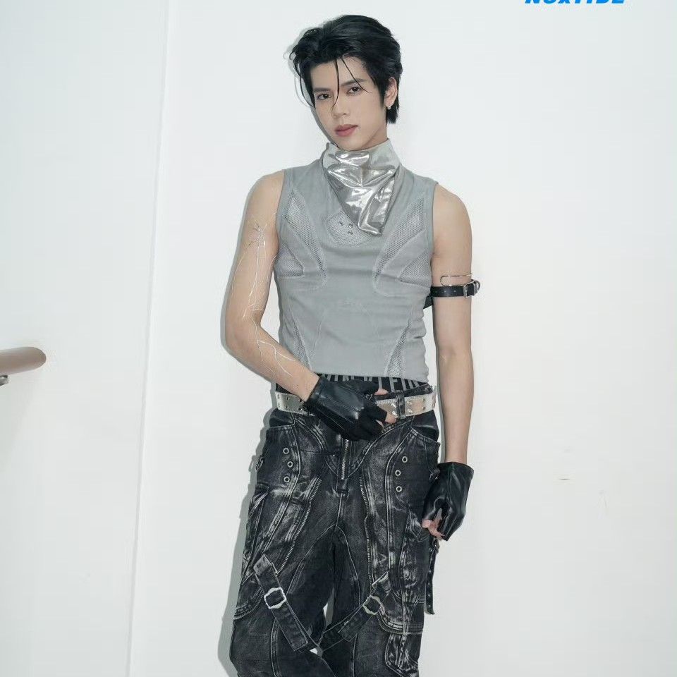 Behind-the-scenes cut of DORN (NexT1DE)