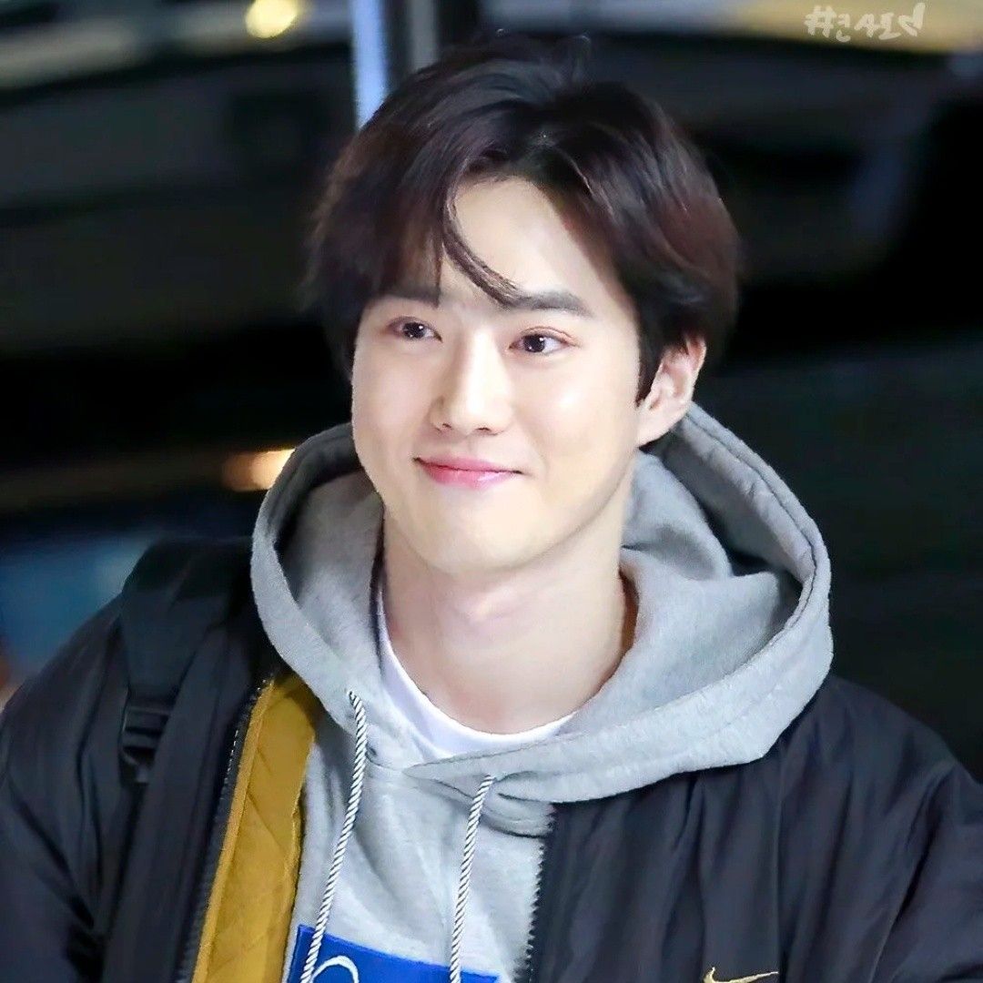 Latest photo of Suho (EXO)