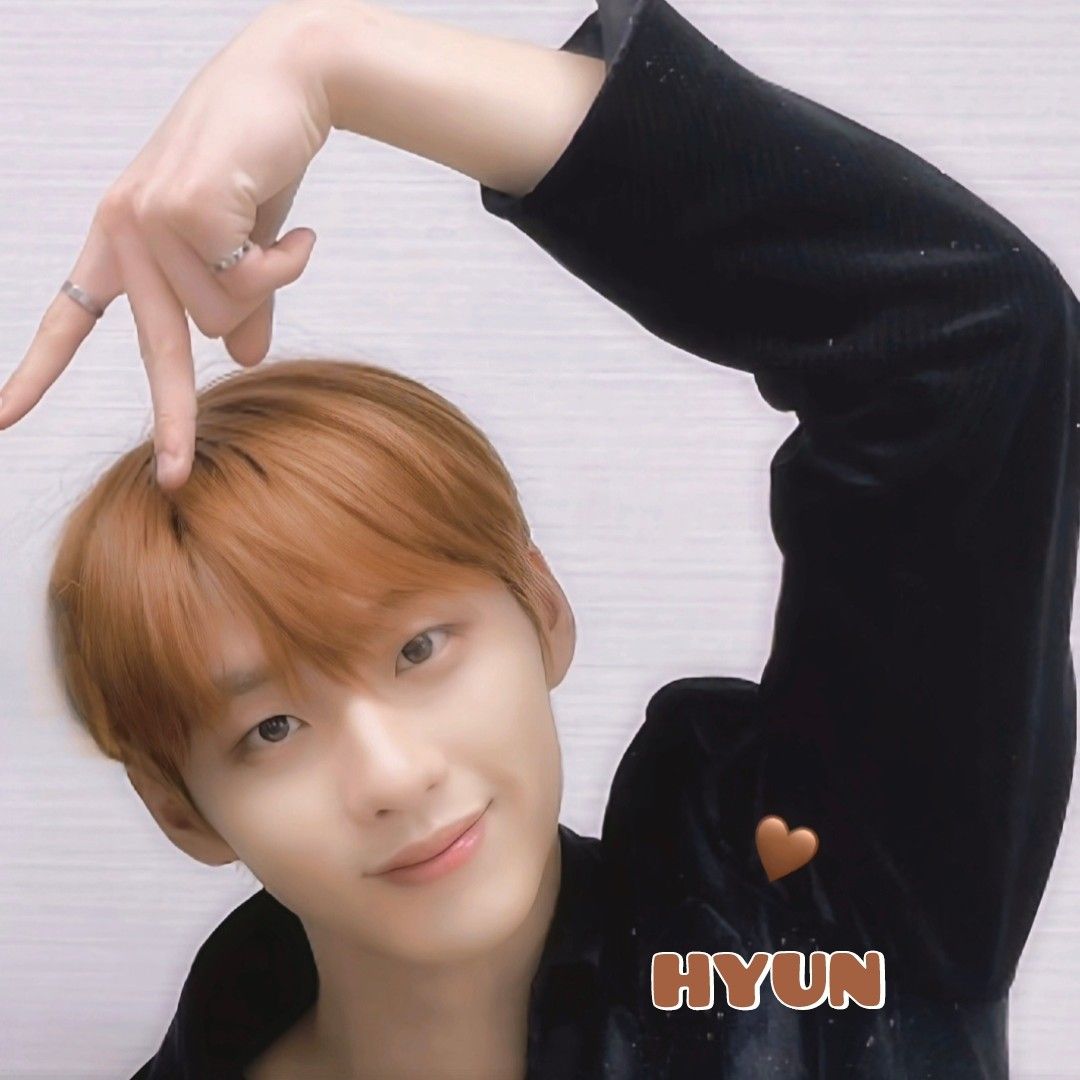 Latest photo of Hyun