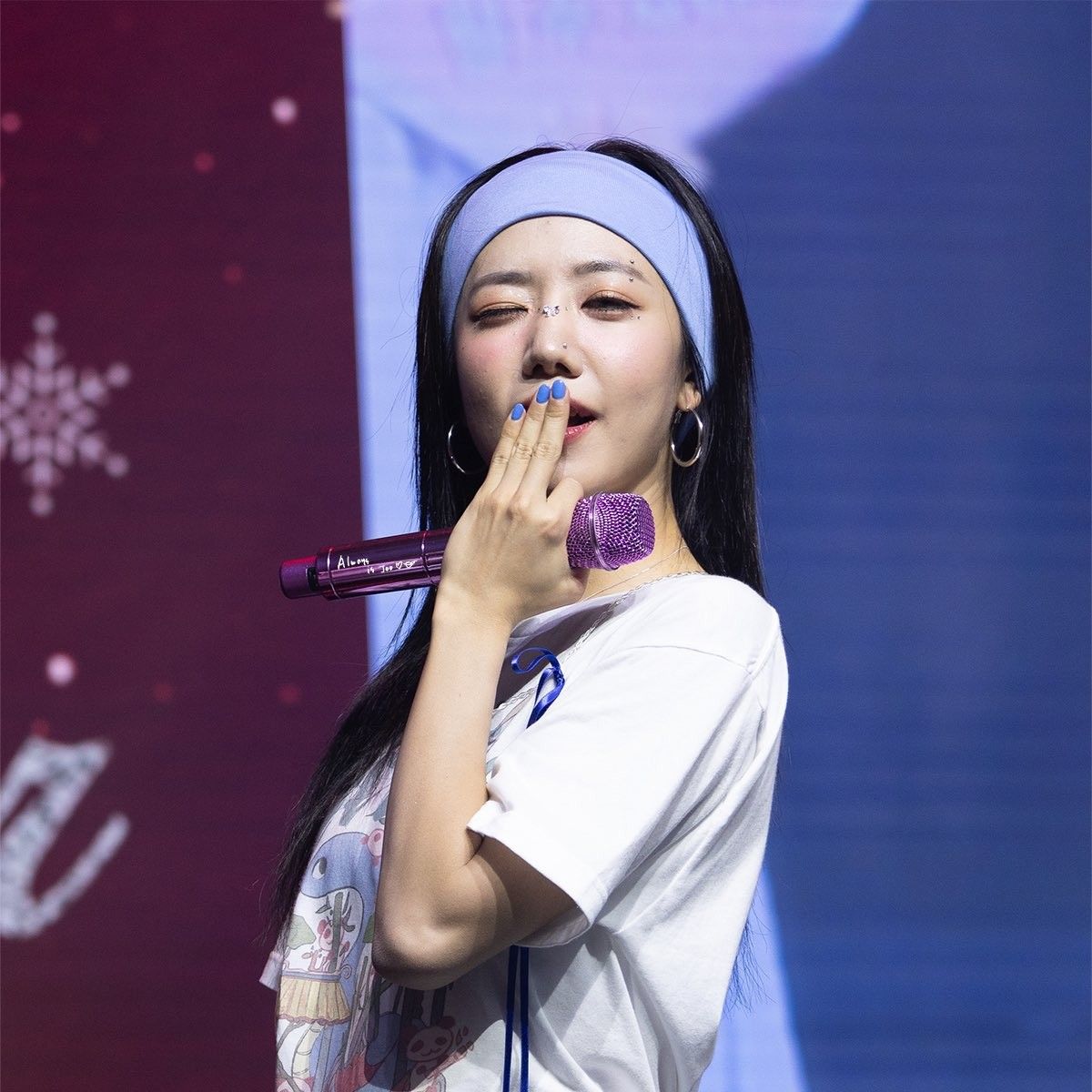 A moment captured by Kim Namjoo (Apink)'s fan