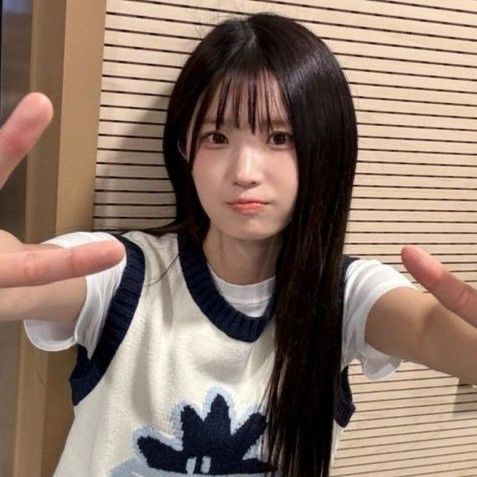 Behind-the-scenes cut of fromis (9)