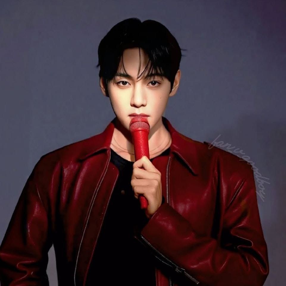 뷔 (방탄소년단) 최근 활동샷