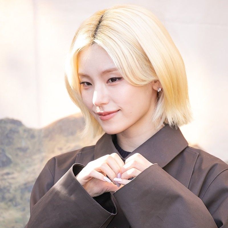 Latest photo of Yeji (ITZY)