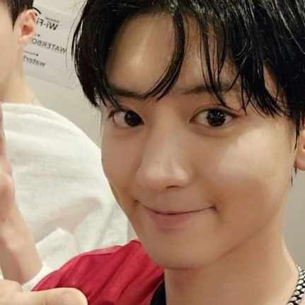 Behind-the-scenes cut of Chanyeol (EXO)