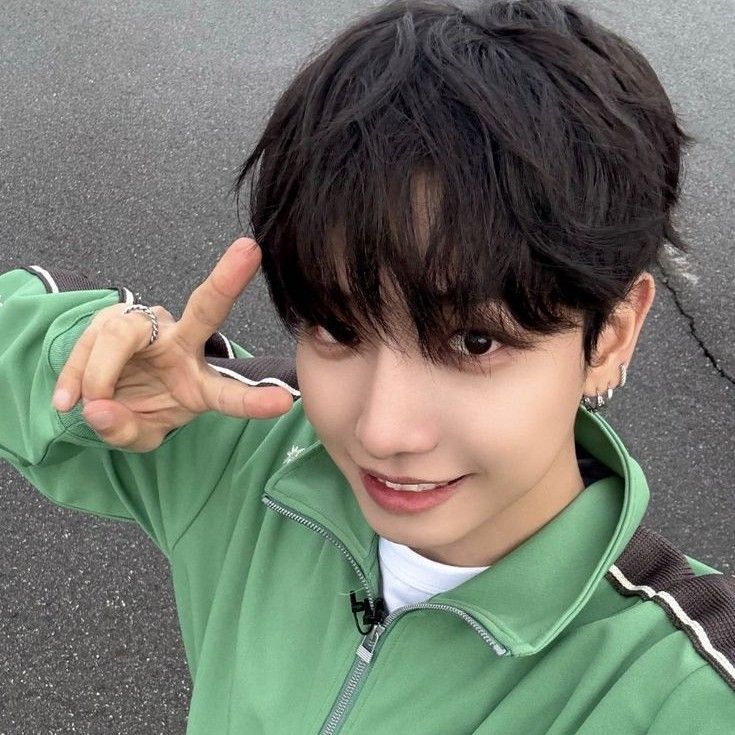 Latest photo of Myeong Jaehyun (BOYNEXTDOOR)