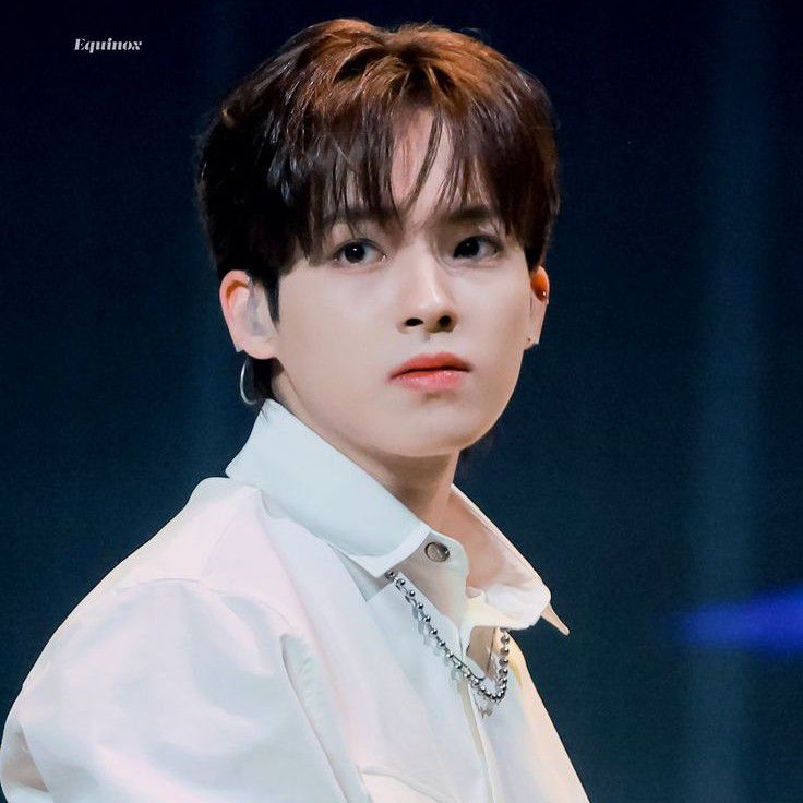 Behind-the-scenes cut of Sadaharu (SMTR25)