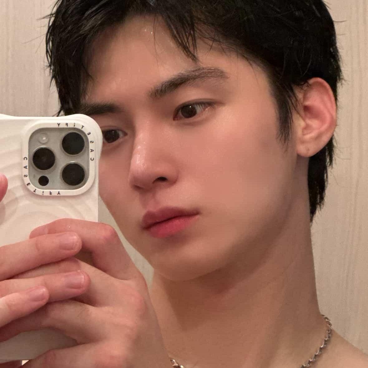 A moment captured by HANGYEOM (OMEGA X)'s fan