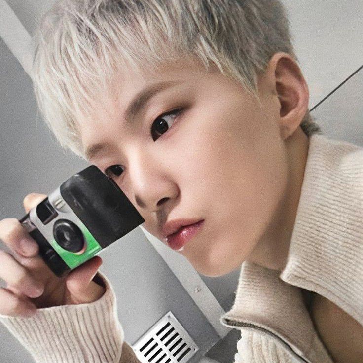 SEVENTEENの最近の活動写真