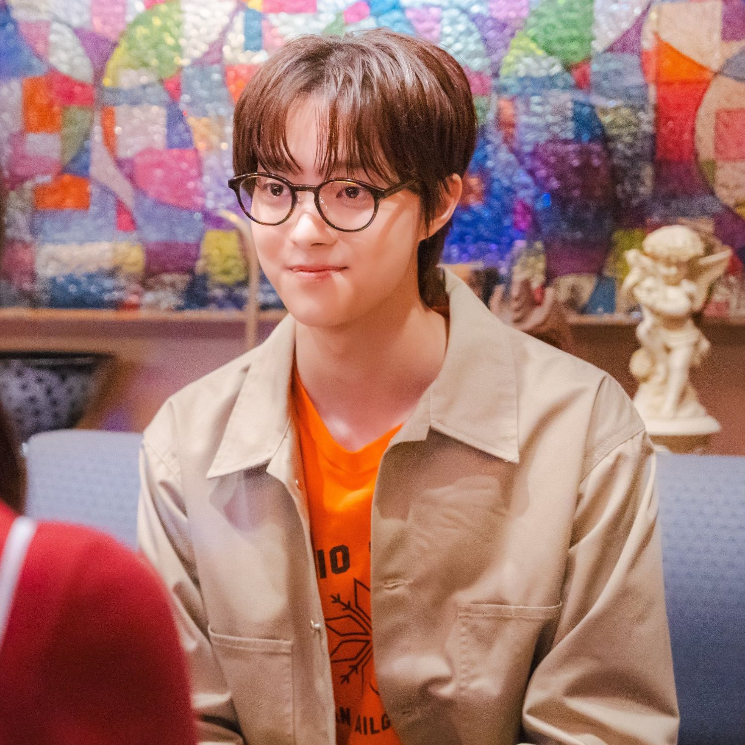 Latest photo of EJ (&TEAM)