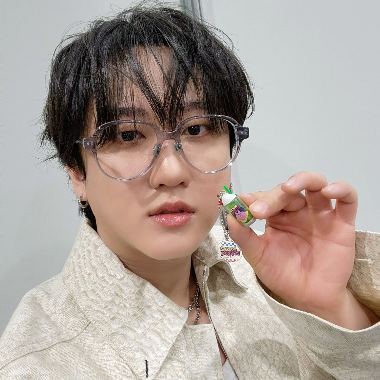 Behind-the-scenes cut of Changbin (Stray Kids)