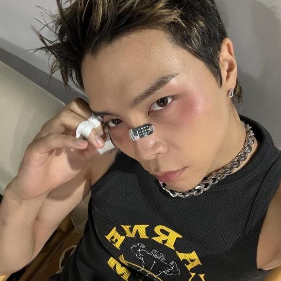 A moment captured by Johnny (NCT 127)'s fan