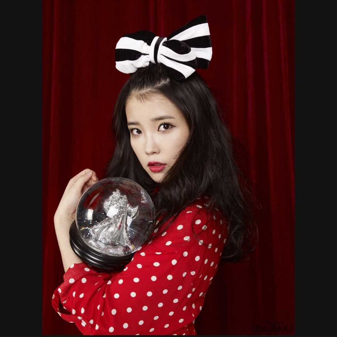 IUの最近の活動写真