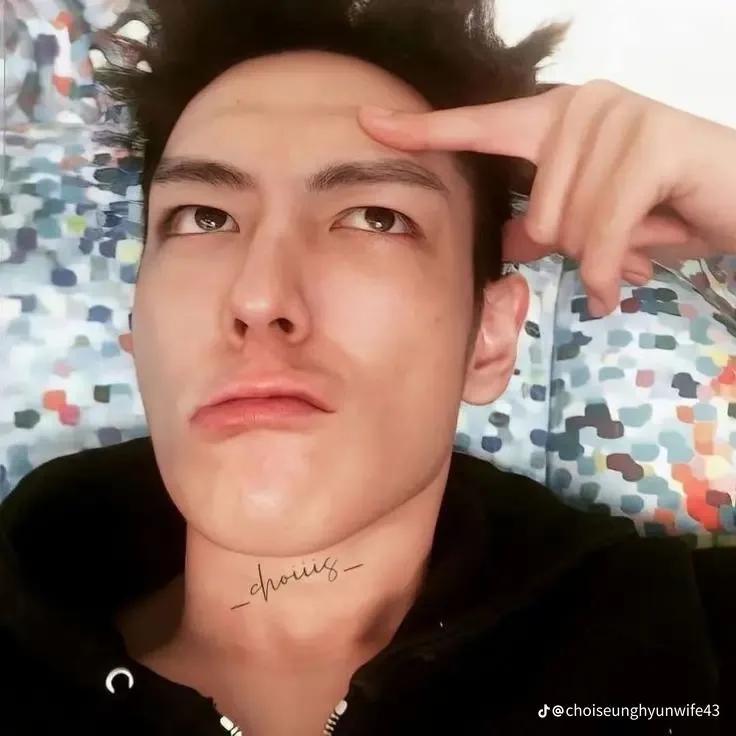 Latest photo of T.O.P