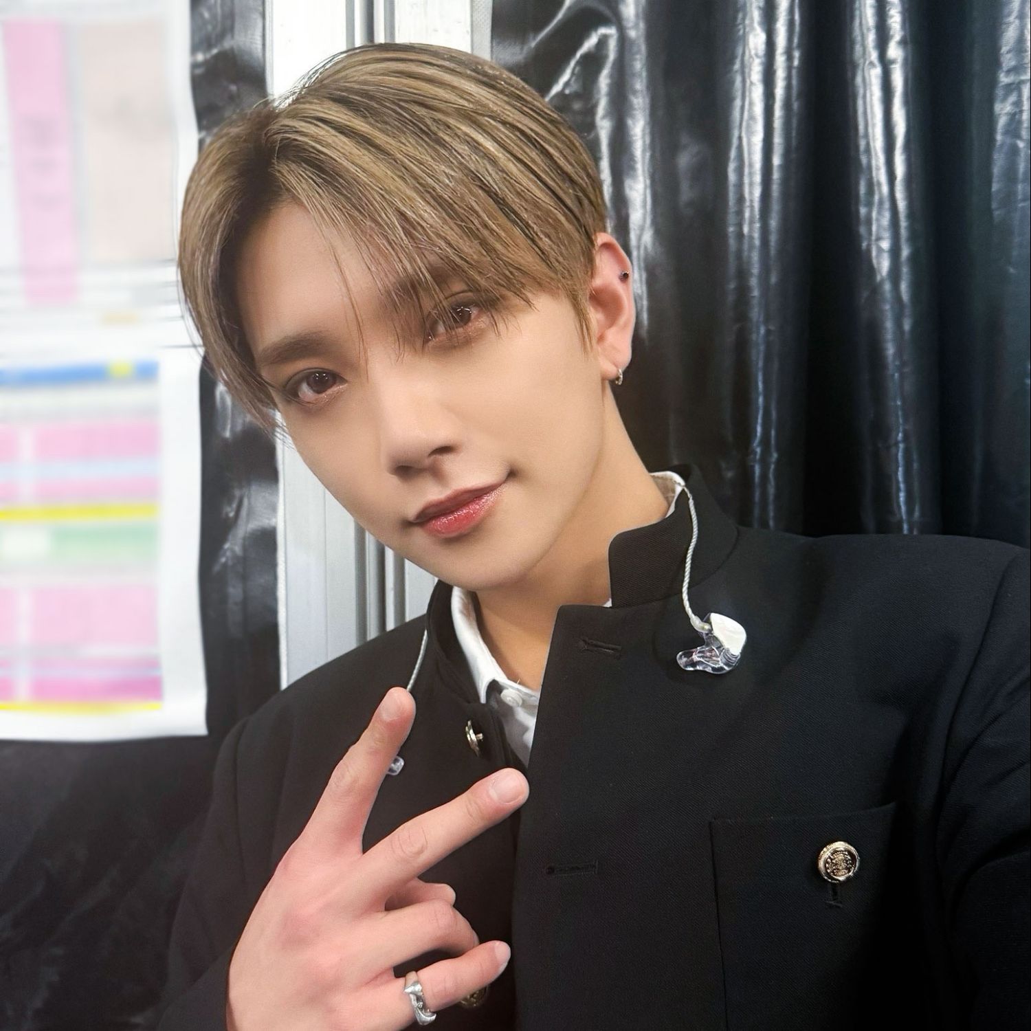 Behind-the-scenes cut of Joshua (SEVENTEEN)