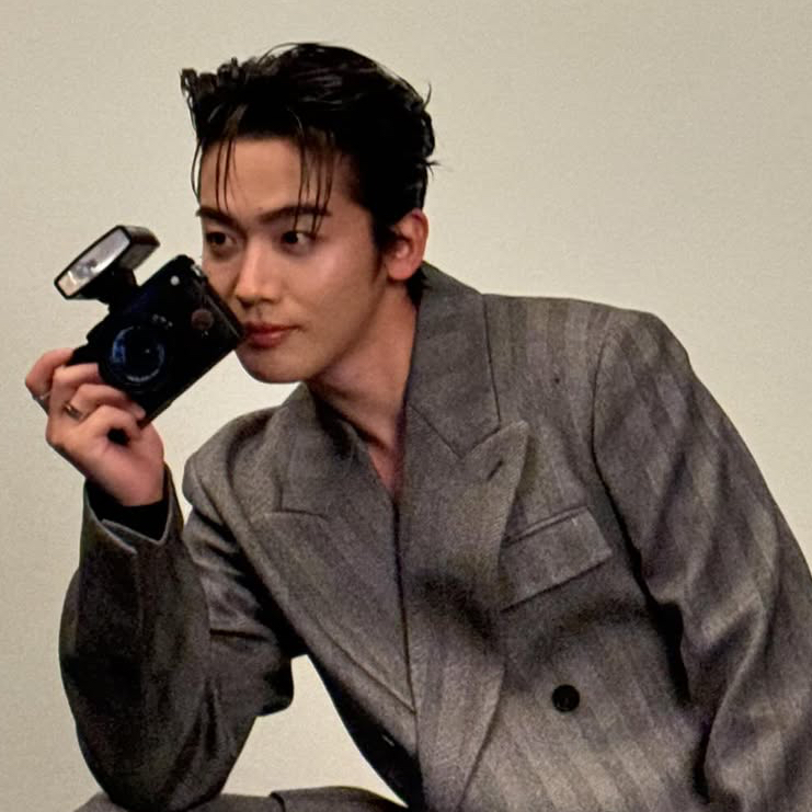Behind-the-scenes cut of Kim Yohan (WEi)