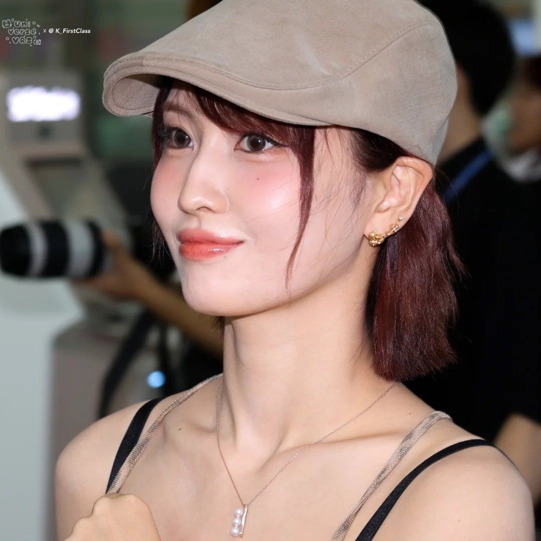 Momen yang diabadikan oleh penggemar Momo (TWICE)