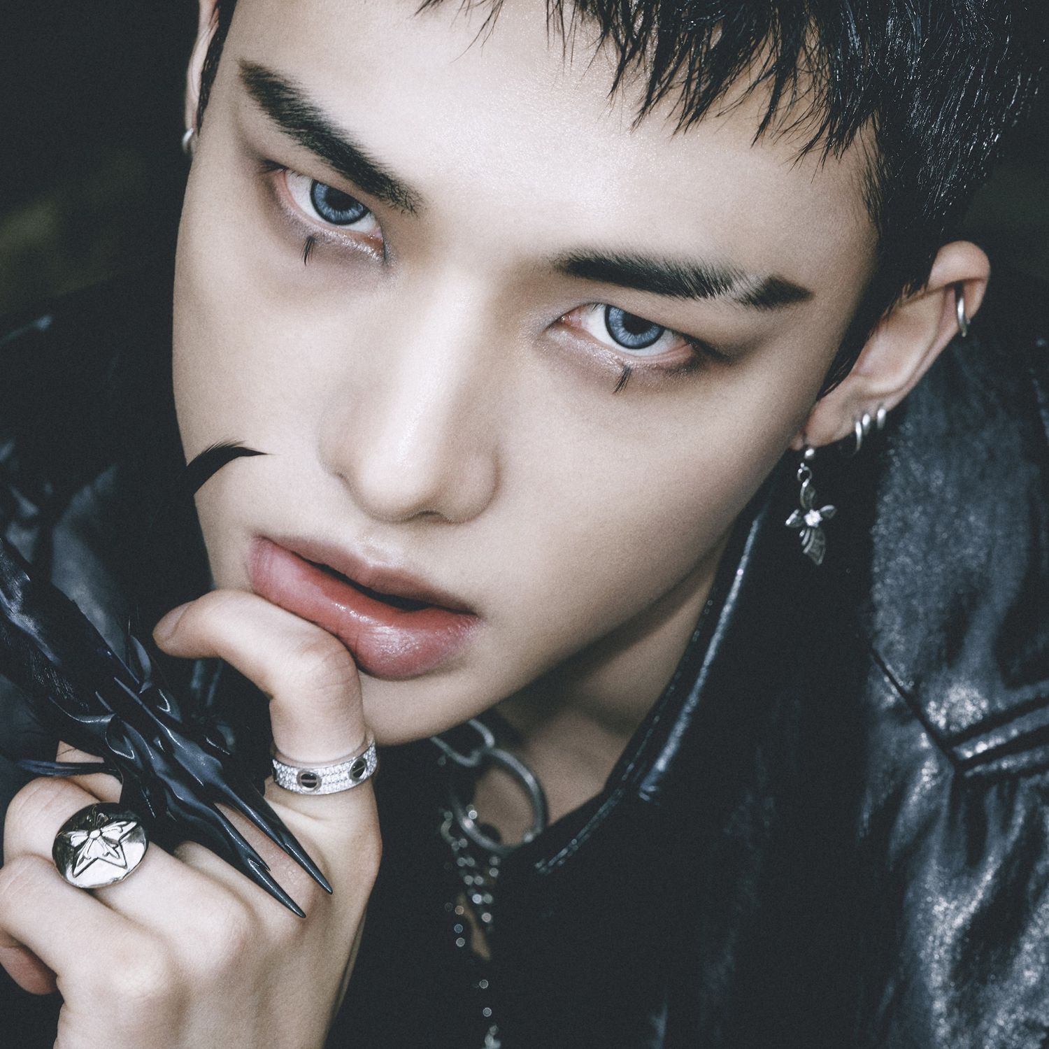 Latest photo of Hyunjin (Stray Kids)