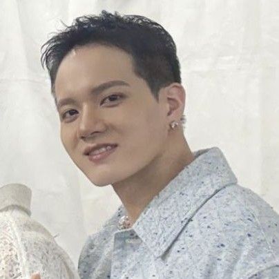 Recent activity shot of Peniel (BTOB)