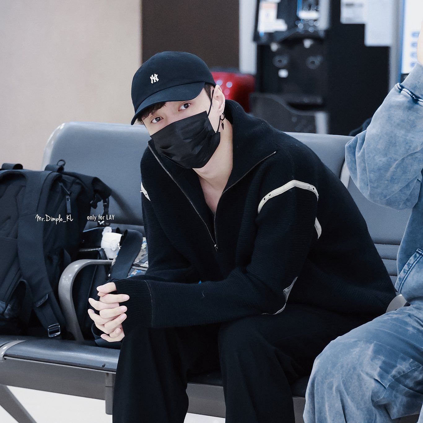 Recent activity shot of Lay (EXO)