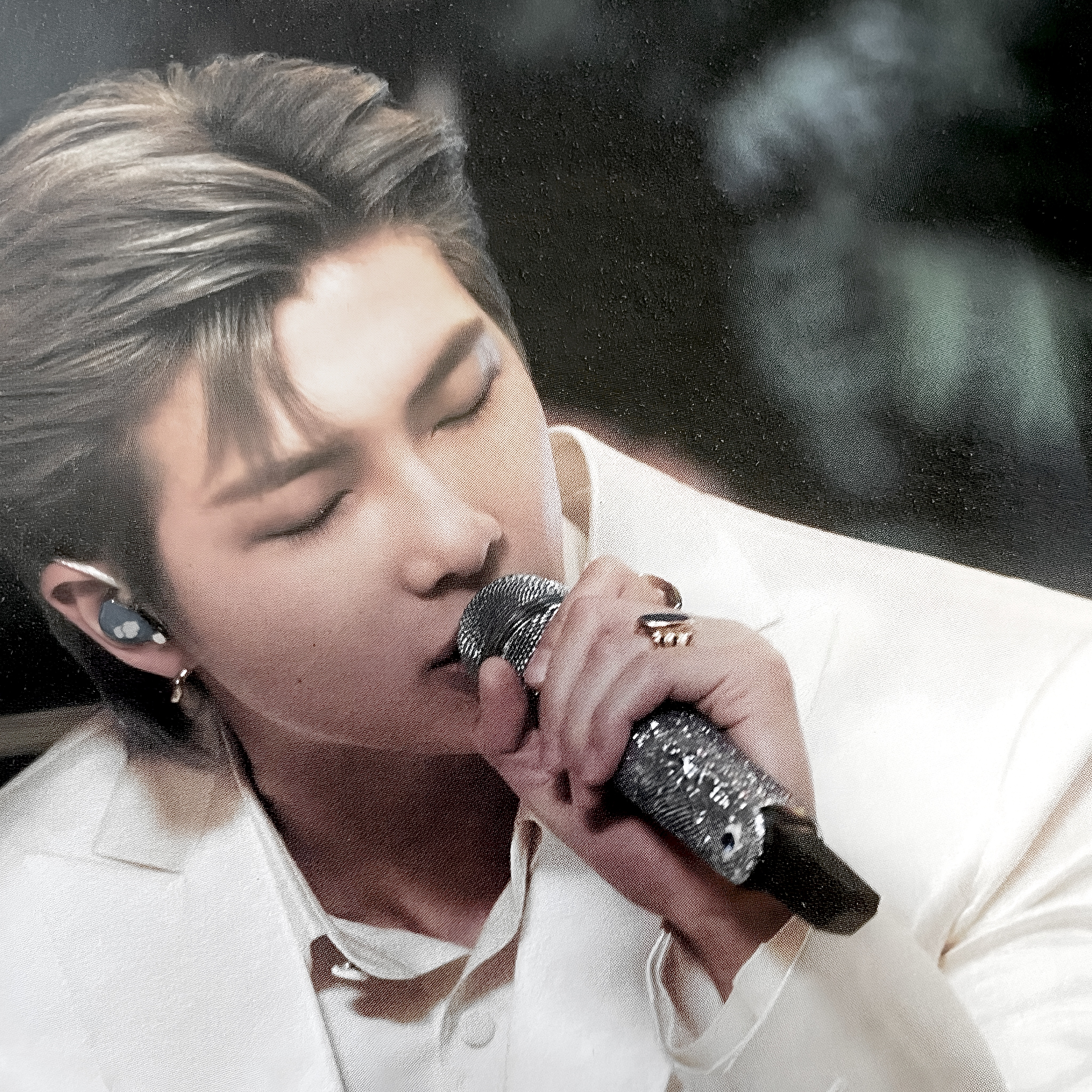 Momen yang diabadikan oleh penggemar RM (BTS)