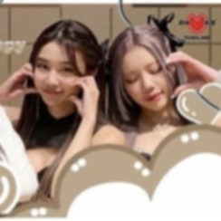 Behind-the-scenes cut of MOMOLAND