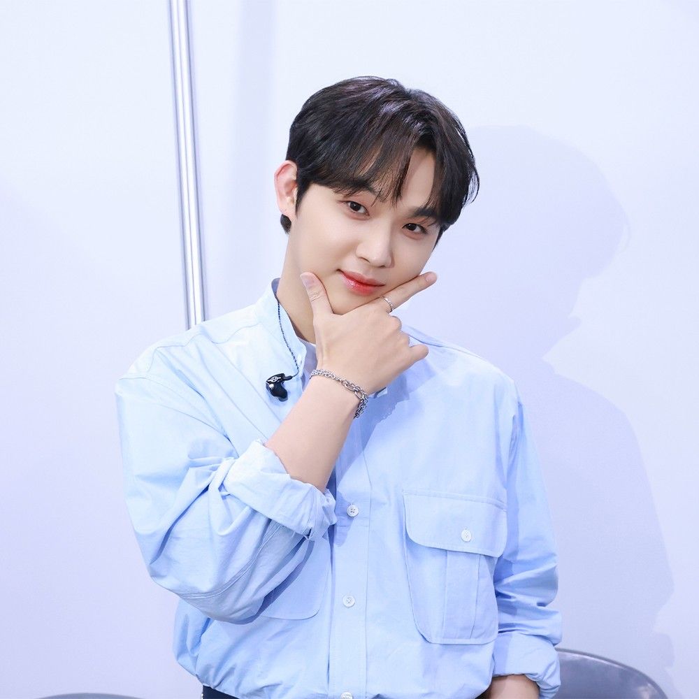 Behind-the-scenes cut of Lim Hyunsik (BTOB)