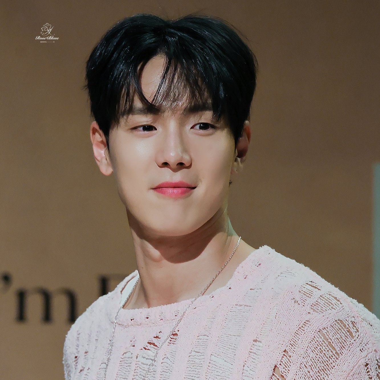 Behind-the-scenes cut of Shownu (MONSTA X)