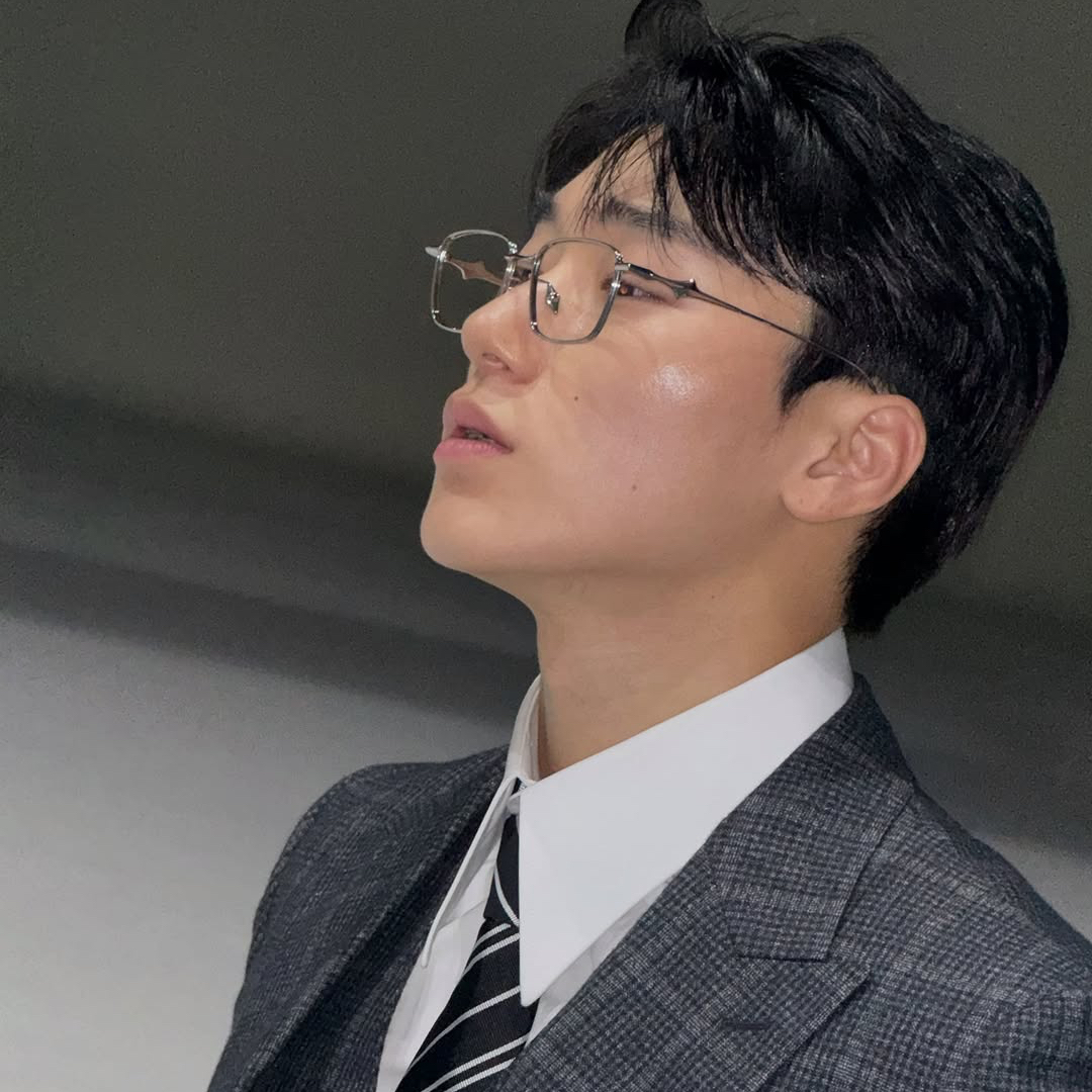 A moment captured by San (ATEEZ)'s fan