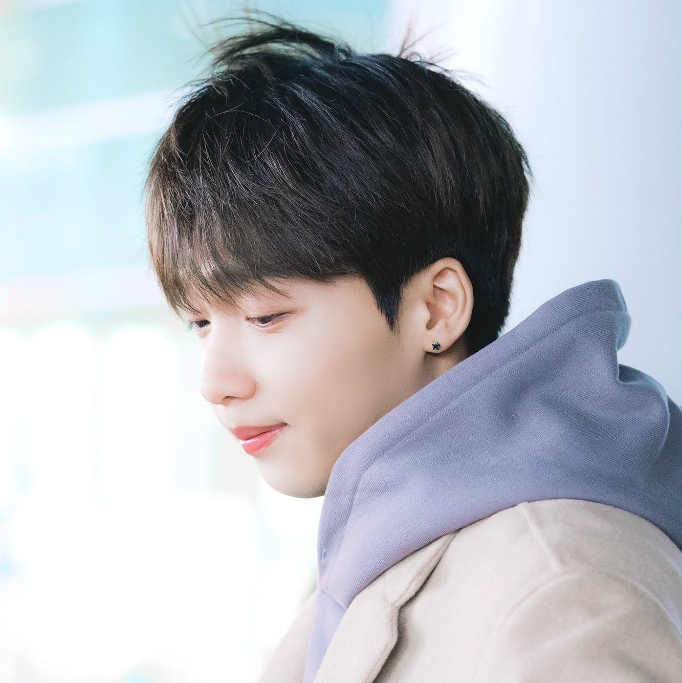 Recent activity shot of Jeong Sewoon