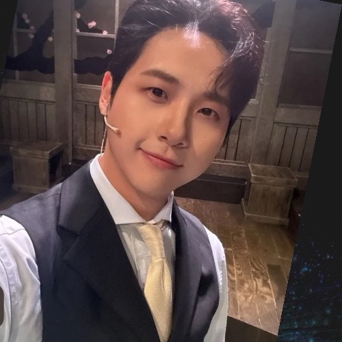 Recent activity shot of CNU (B1A4)