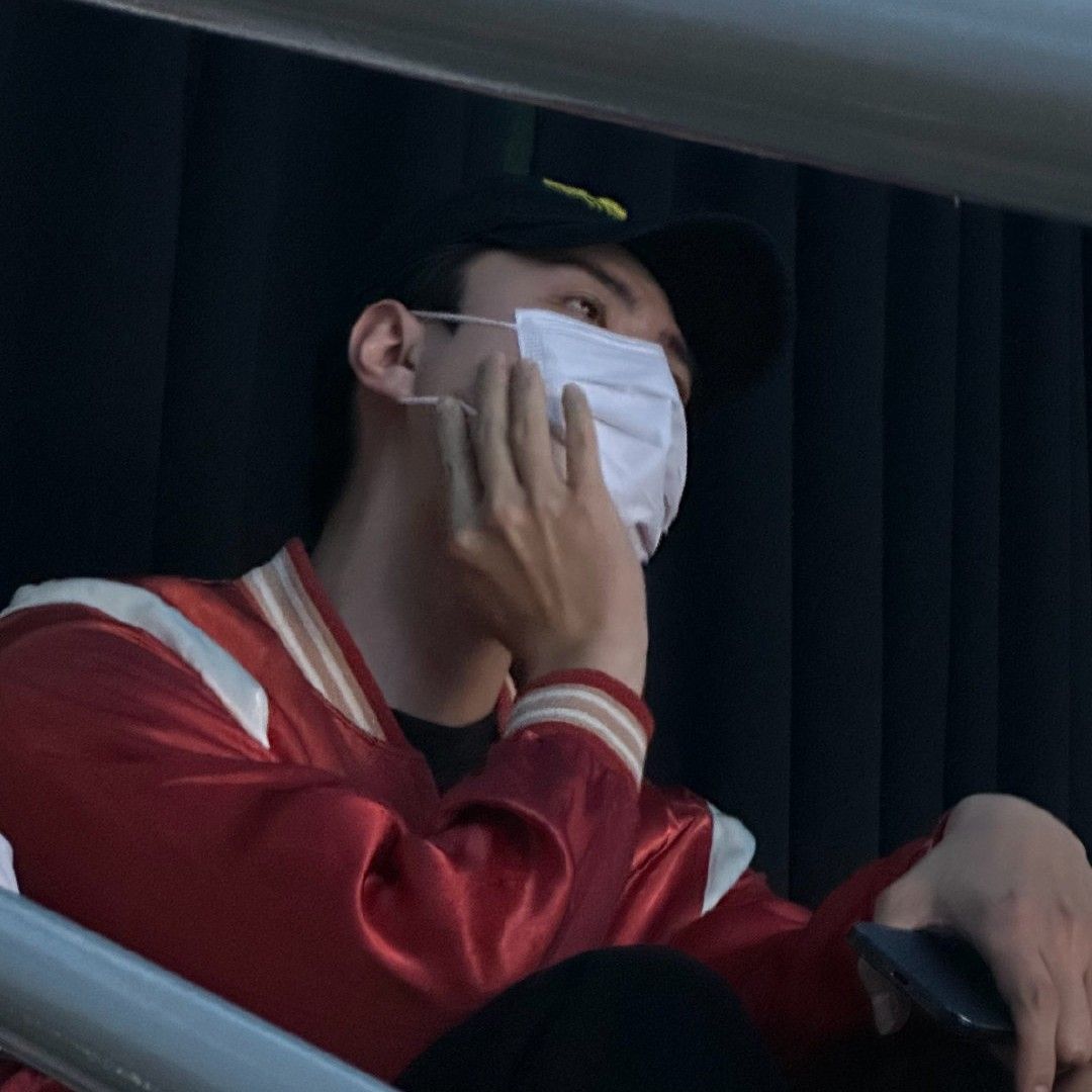 Behind-the-scenes cut of Sehun (EXO)