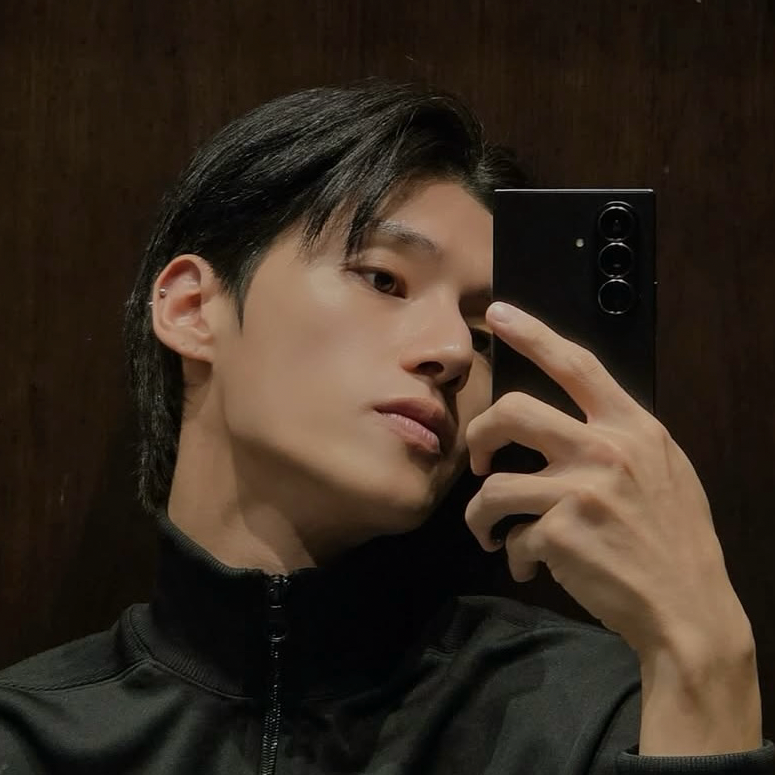 Recent activity shot of Wooyoung (ATEEZ)