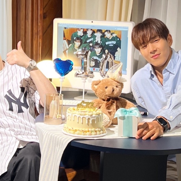 Behind-the-scenes cut of Minhyuk (MONSTA X)