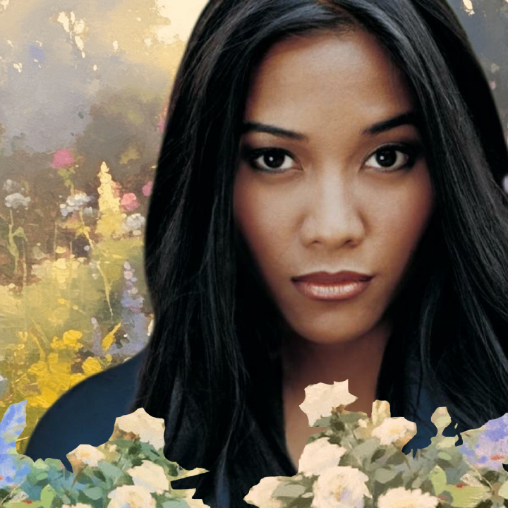 A moment captured by Anggun's fan