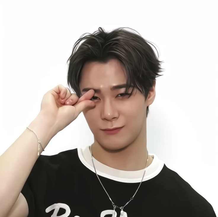 Behind-the-scenes cut of Moonbin (ASTRO)