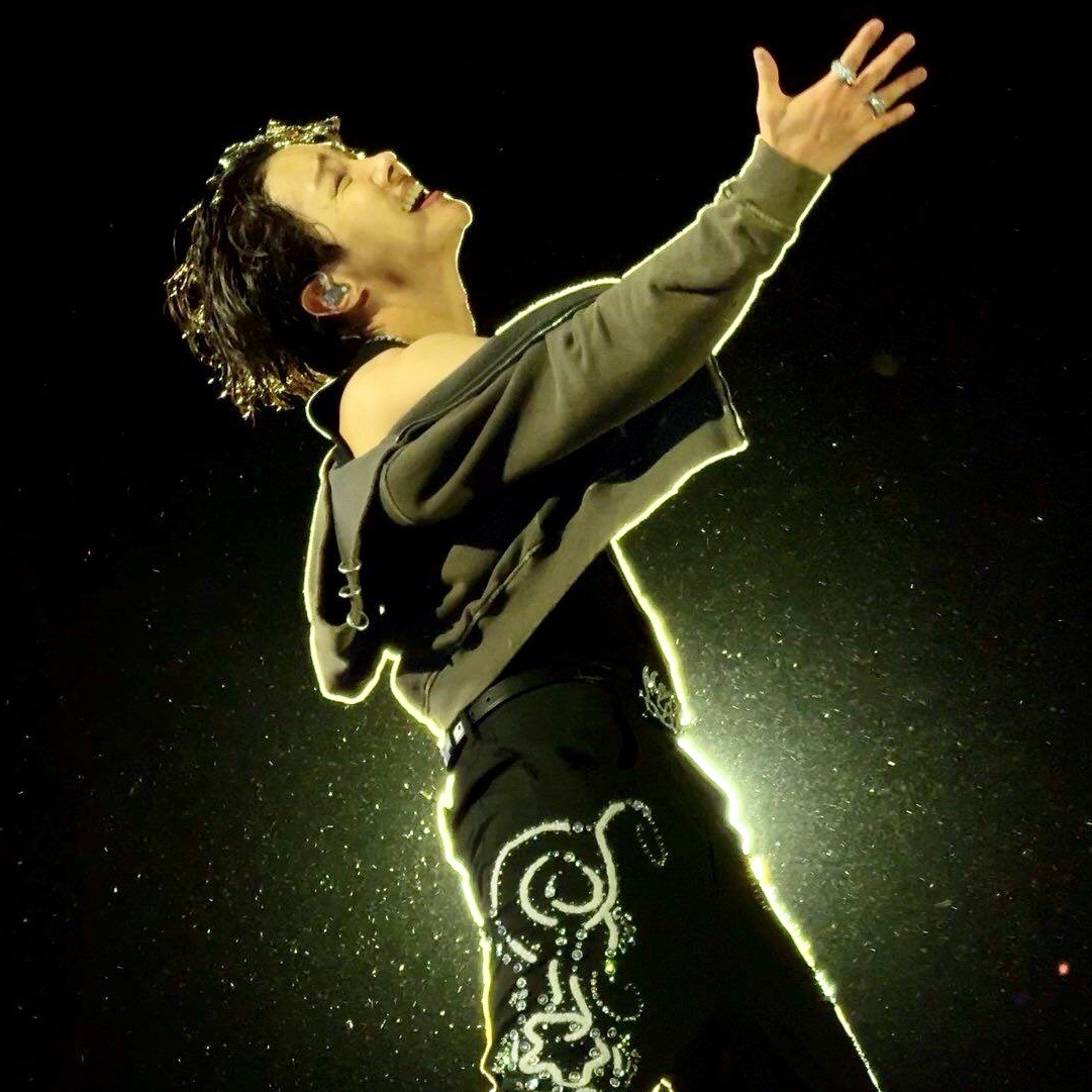 Behind-the-scenes cut of j-hope (BTS)