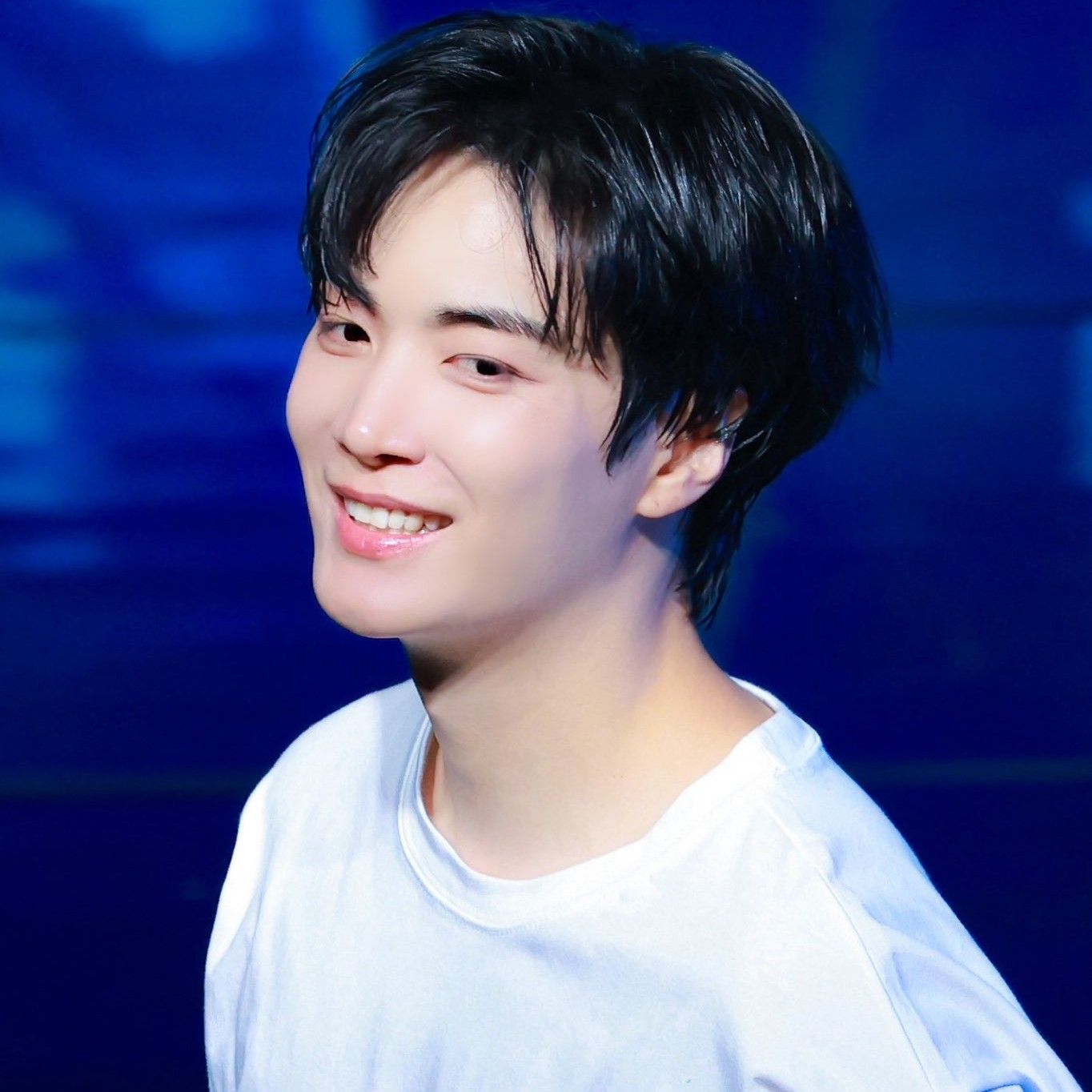 Recent activity shot of Kim Jonghyeon