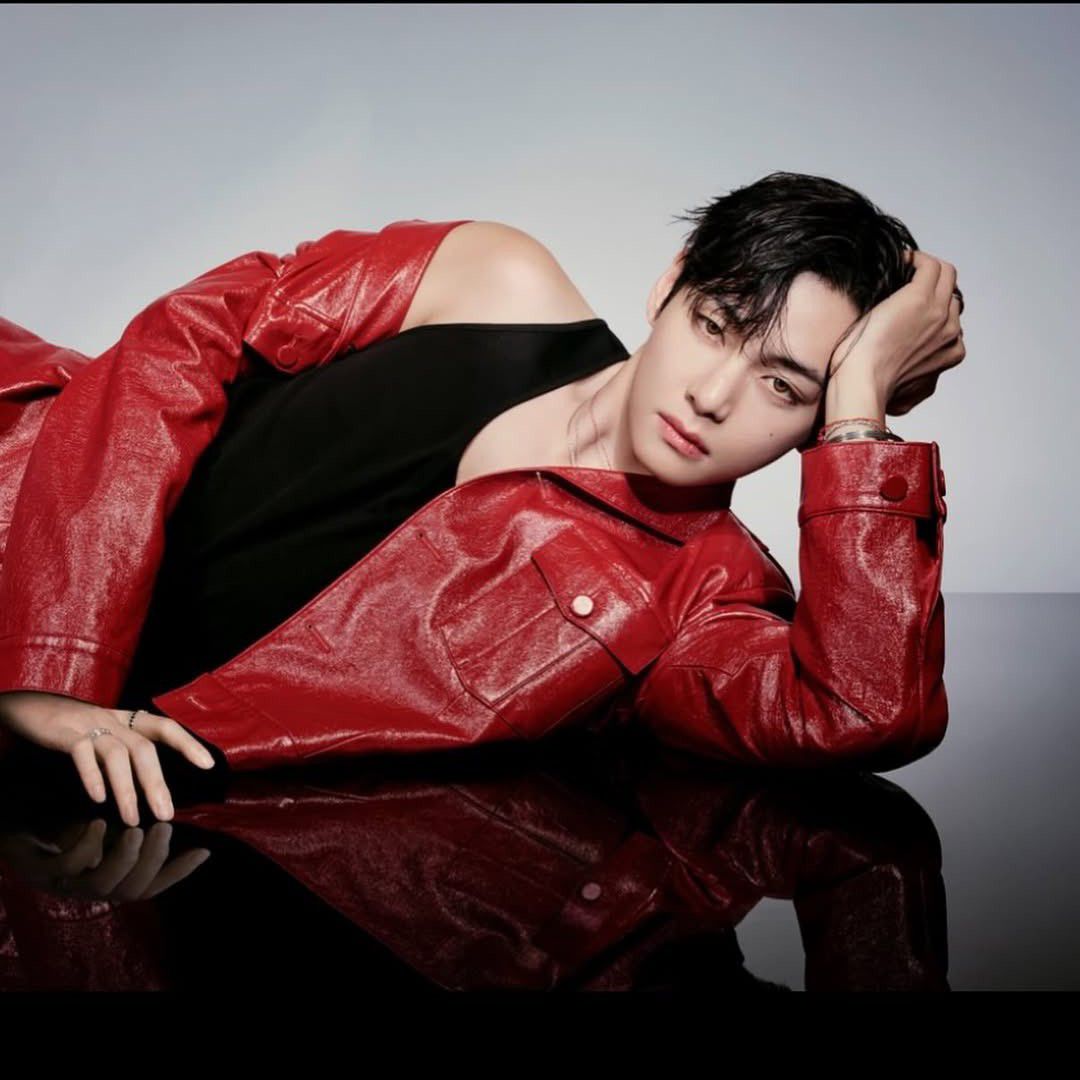 뷔 (방탄소년단)의 비하인드 컷