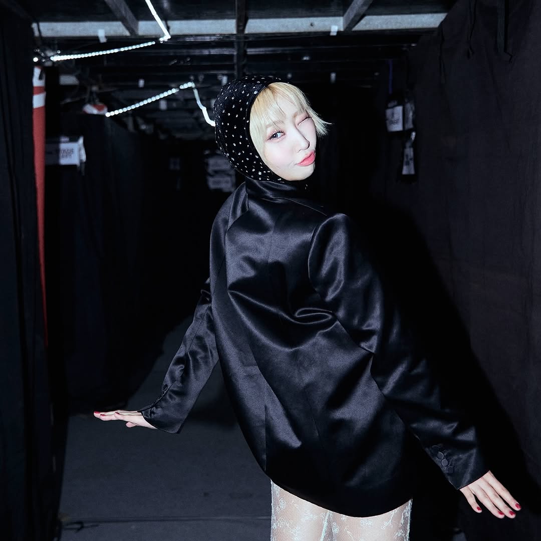 Recent activity shot of Minzy (2NE1)